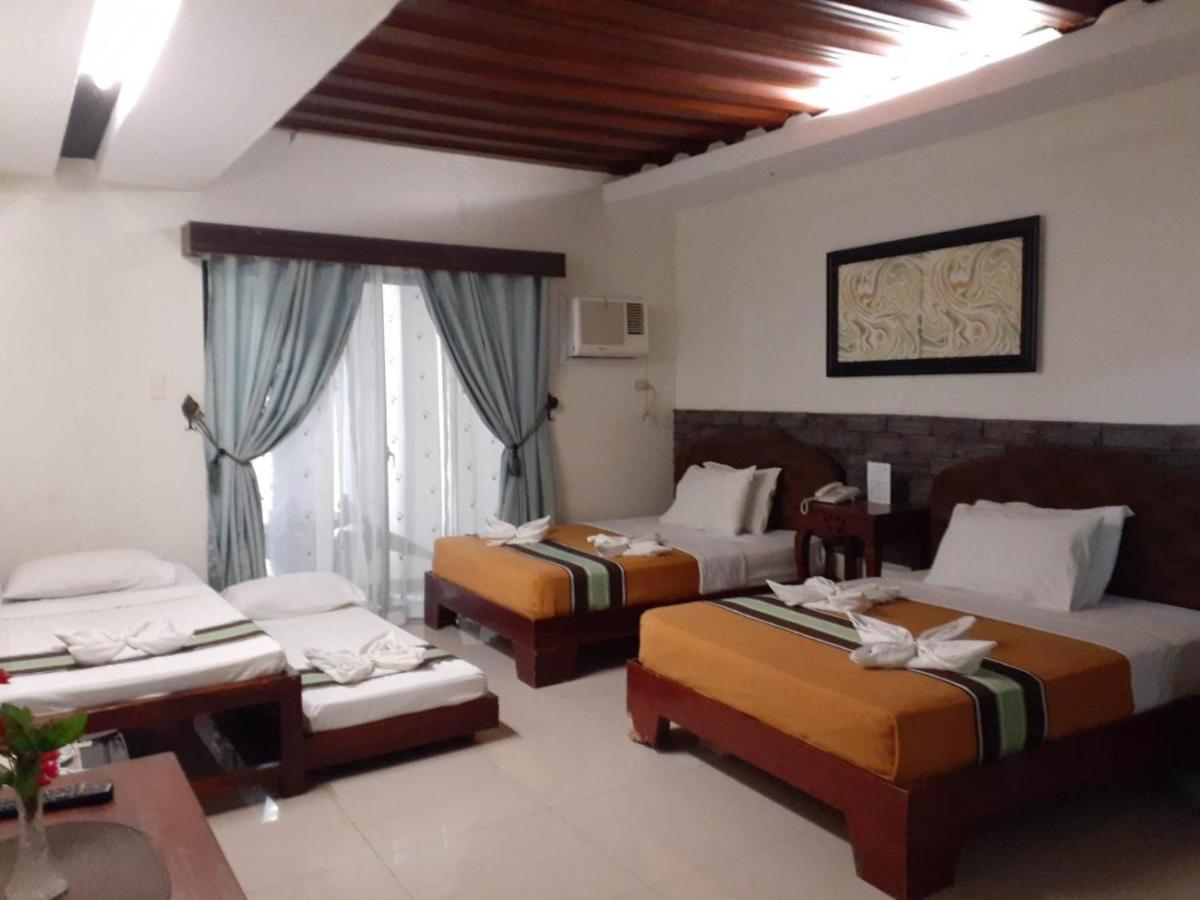 Melsol Hotel Bantay Exterior photo
