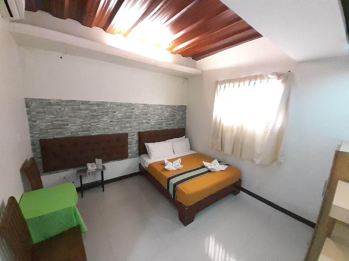 Melsol Hotel Bantay Exterior photo