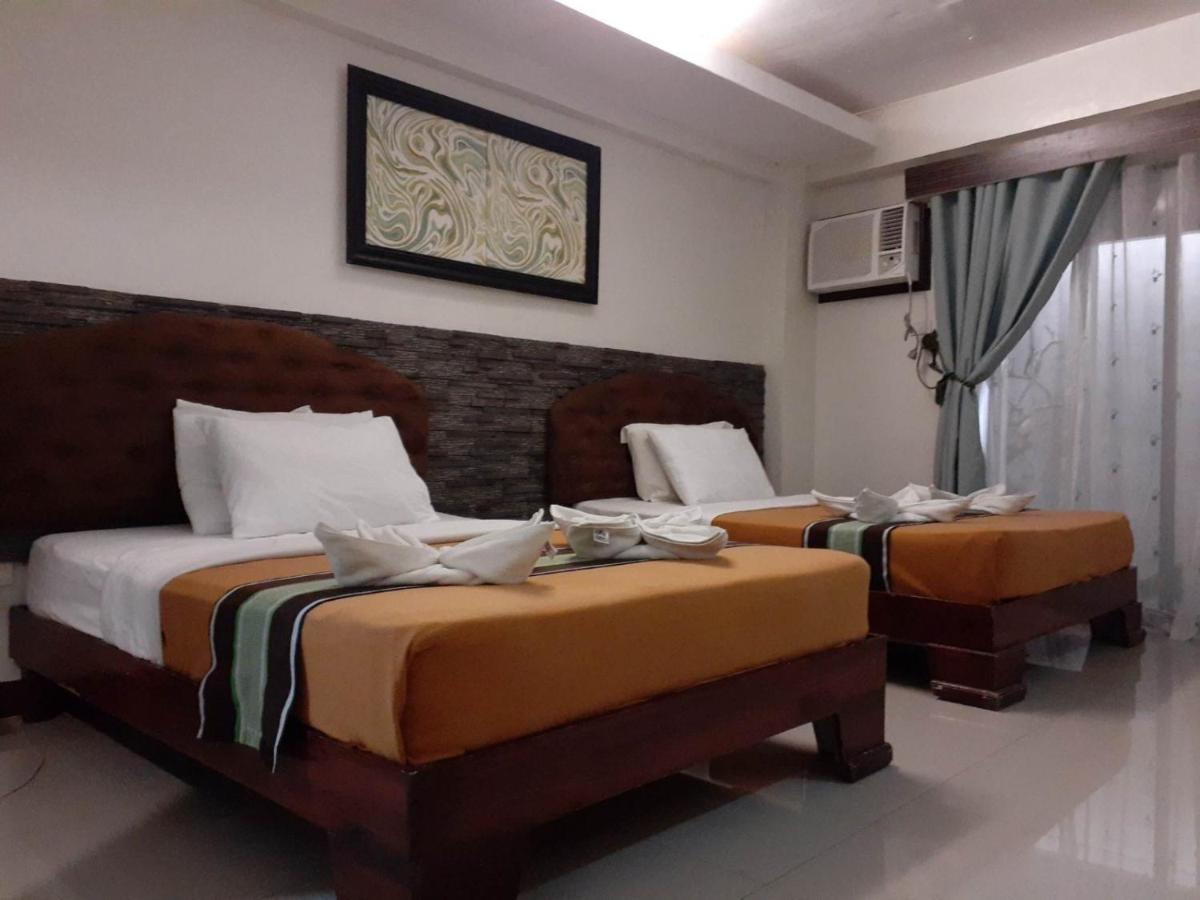 Melsol Hotel Bantay Exterior photo